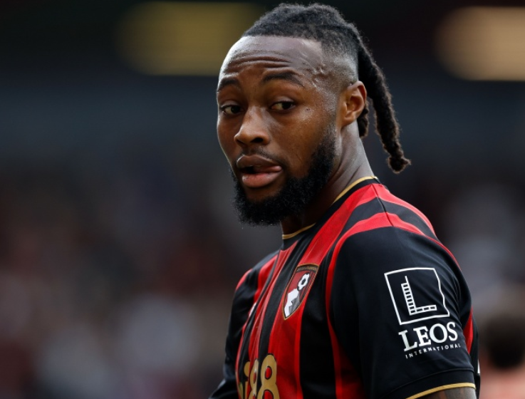 曼聯(lián)引援塞梅尼奧：堅守薪資結(jié)構(gòu)，競爭態(tài)勢復(fù)雜