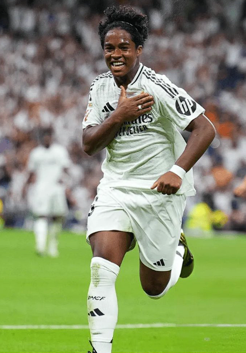 埃斯特旺與恩德里克：昔日隊(duì)友閃耀五大聯(lián)賽，今朝各展鋒芒